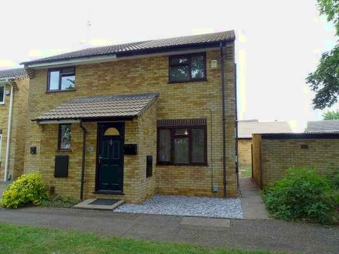 2 Bedroom Semi-Detached House To Rent In Swale Avenue, Peterborough, Cambridgeshire, PE4