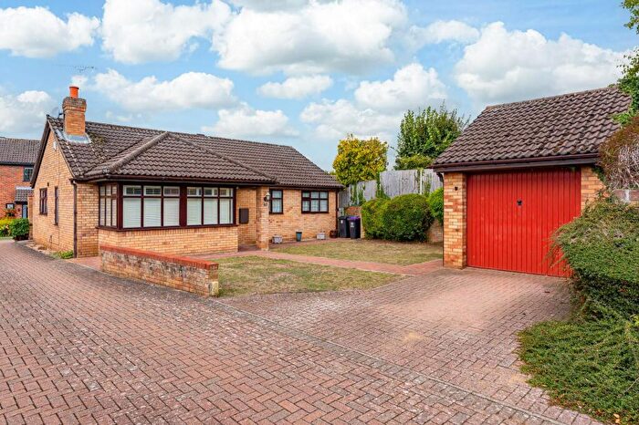 3 Bedroom Detached Bungalow For Sale In Wengeo Lane, Ware, SG12