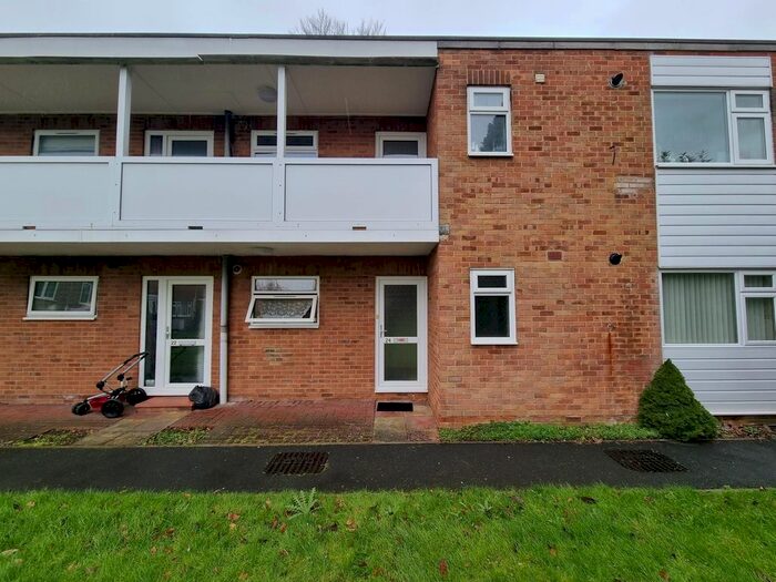 1 Bedroom Flat To Rent In Northwood Square, Fareham, PO16