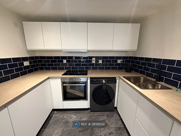 1 Bedroom Flat To Rent In Fitzwalter Place, Dunmow, CM6