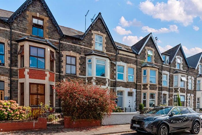 1 Bedroom Apartment For Sale In Kings Road, Pontcanna, Cardiff, CF11