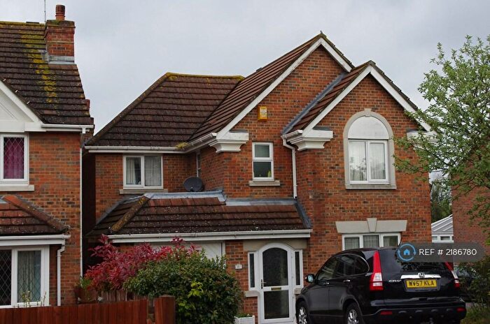 4 Bedroom Detached House To Rent In West View Road, Swanley, BR8