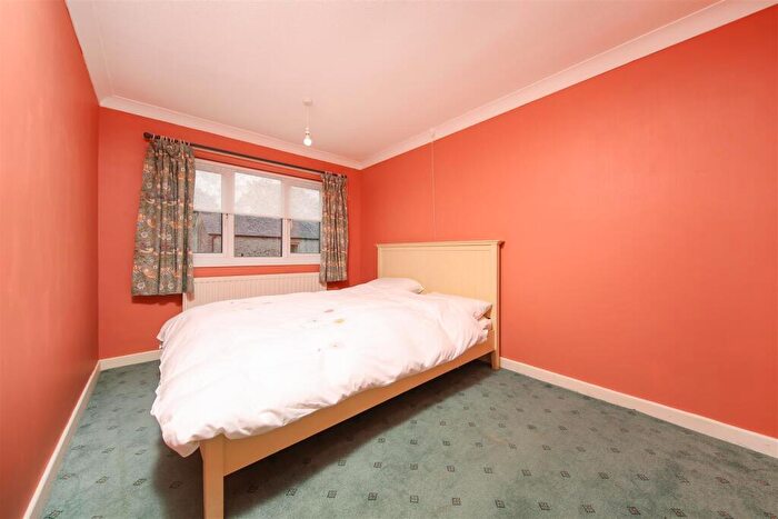 2 Bedroom End Of Terrace House To Rent In Post Office Row, Litton, Buxton, SK17