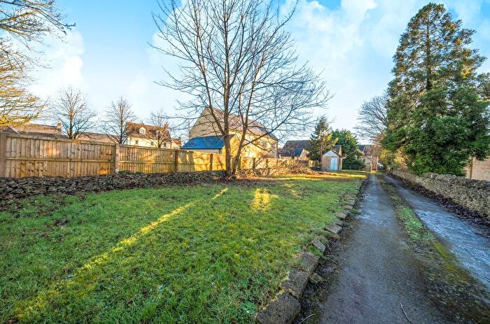 4 Bedroom Detached House For Sale In Tanners Lane, Marshfield, Chippenham, Gloucestershire, SN14