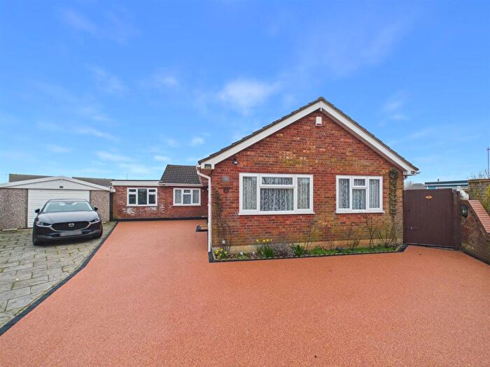 4 Bedroom Detached Bungalow For Sale In Brooke Drive, Mablethorpe, LN12