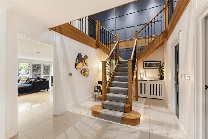 6 Bedroom Detached House For Sale In Orwell Spike, West Malling, ME19