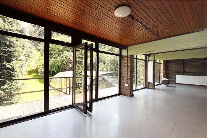 5 Bedroom Detached House For Sale In Home Park Road, Wimbledon, London, SW19