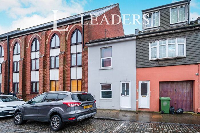 3 Bedroom Terraced House To Rent In Rugby Road, Southsea, PO5