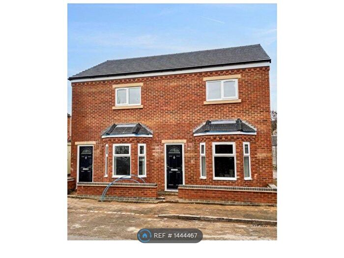 2 Bedroom Maisonette To Rent In Jubilee Street, Rugby, CV21