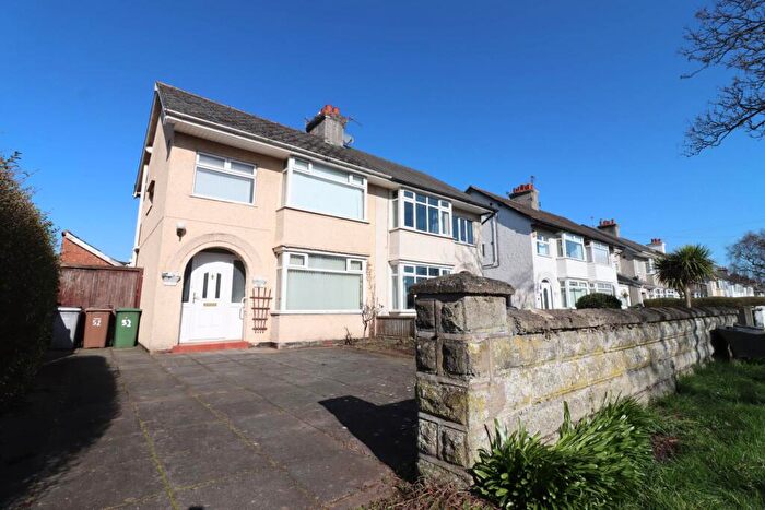 3 Bedroom Semi Detached House For Sale In Heygarth Road, Bromborough, CH62