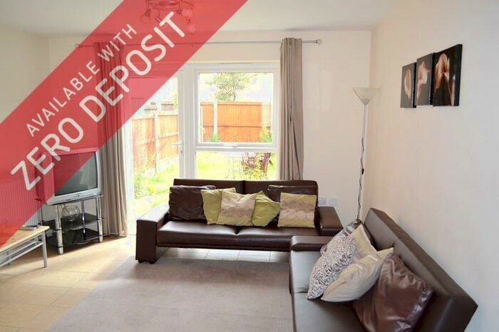 4 Bedroom House To Rent In Devonshire Street South, Grove Village, Manchester, M13