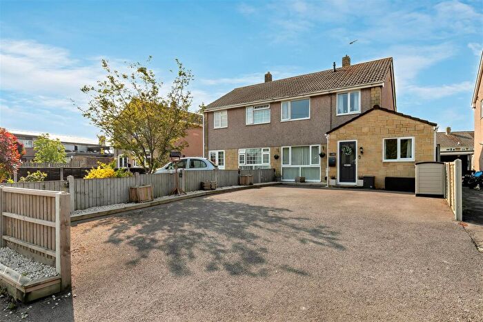 3 Bedroom Semi-Detached House For Sale In Badminton Road, Coalpit Heath, BS36