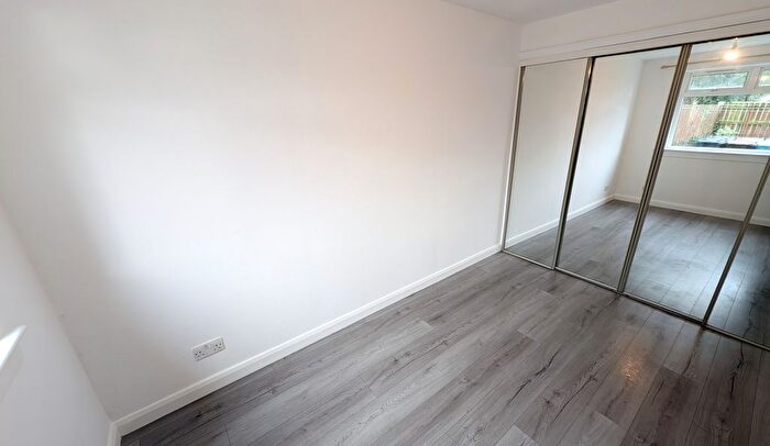 1 Bedroom Flat For Sale In Barbeth Way, Glasgow, G67
