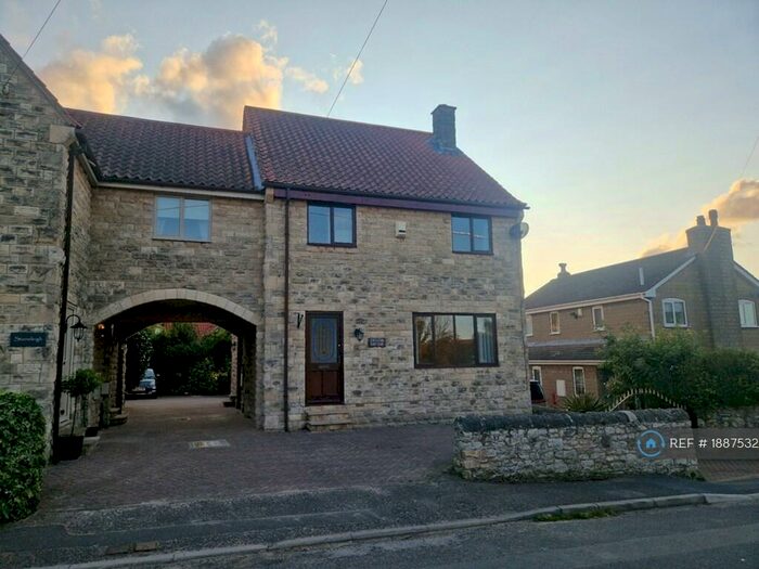 4 Bedroom Detached House To Rent In Cadeby, Doncaster, DN5