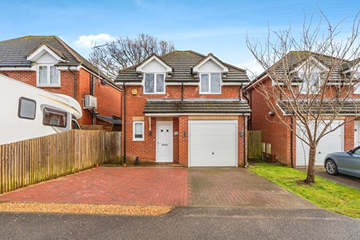 4 Bedroom Detached House For Sale In Gladys Avenue, Cowplain, Waterlooville, Hampshire, PO8