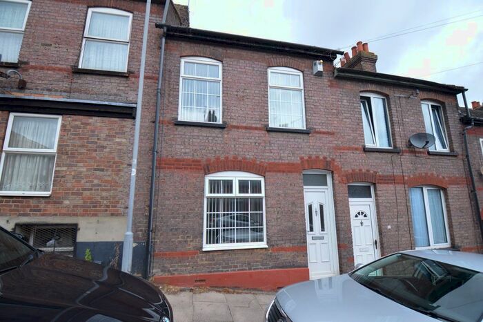 3 Bedroom Terraced House To Rent In Tennyson Road, Luton, Bedfordshire, LU1