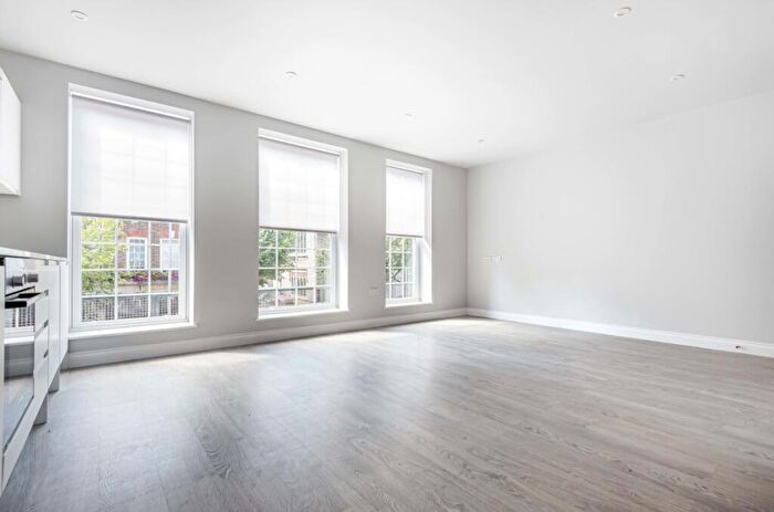 1 Bedroom Flat To Rent In Hill Road Sutton, SM1