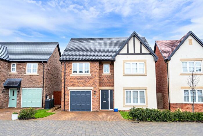 4 Bedroom Detached House For Sale In Blacksmith Drive, North Shields, NE29
