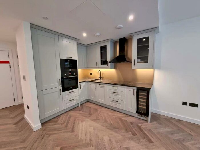 1 Bedroom Flat To Rent In London Dock, London, E1W