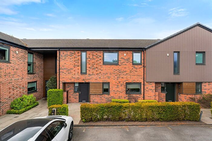 4 Bedroom Mews For Sale In Copper Beeches, West Lane, High Legh, Knutsford, WA16