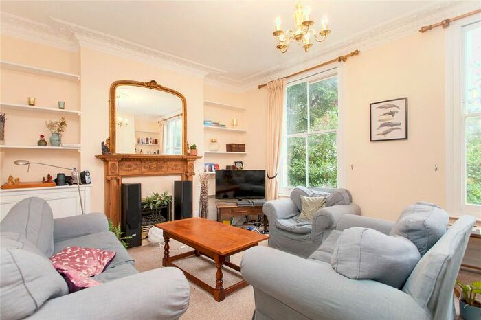 4 Bedroom Terraced House To Rent In Almorah Road, Islington, N1