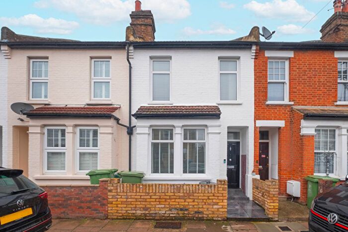 4 Bedroom Terraced House For Sale In York Road, Teddington, TW11