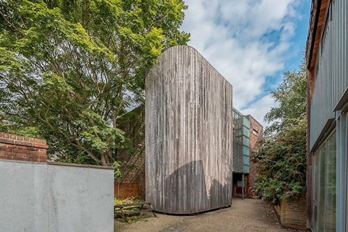 1 Bedroom Flat To Rent In Morrells Yard, SE11