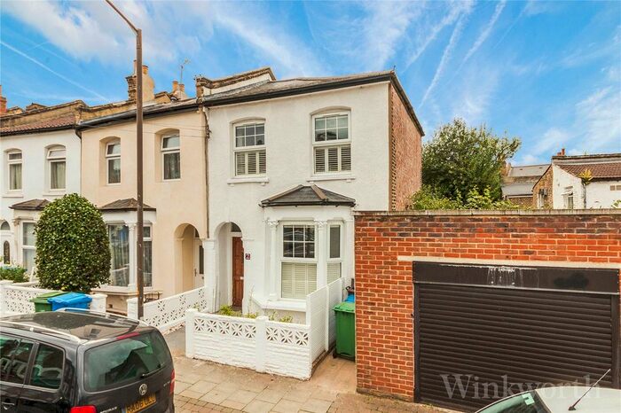 4 Bedroom End Of Terrace House To Rent In Caulfield Road, London, SE15