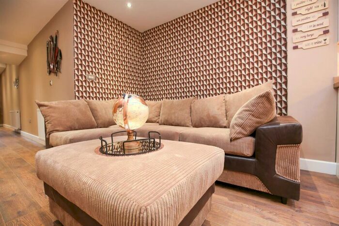 4 Bedroom Terraced House To Rent In (£ppppw) Chillingham Road, Heaton, NE6