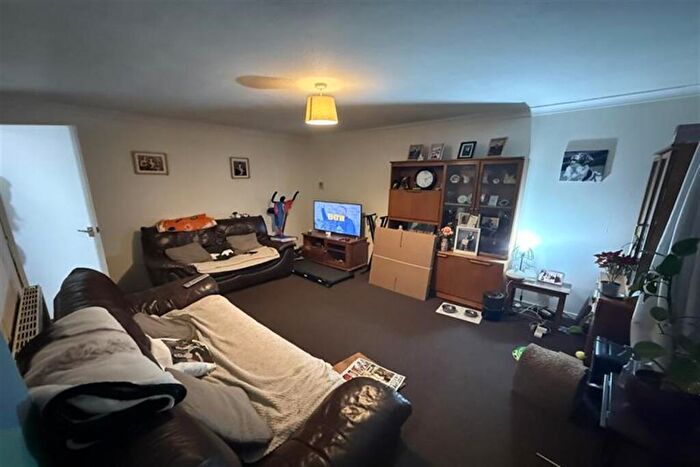 3 Bedroom Terraced House To Rent In Aster Close, Basildon, SS15