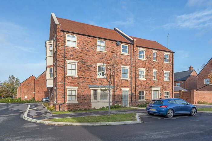 1 Bedroom Apartment To Rent In Flanders Close, Bicester, OX26