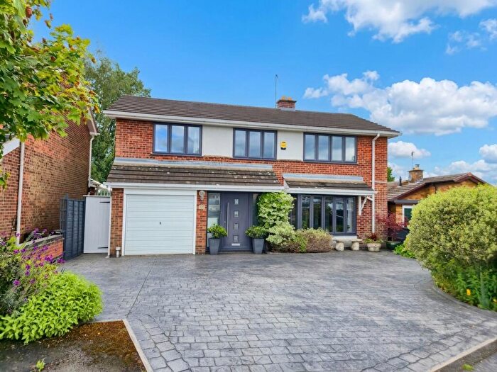 4 Bedroom Detached House For Sale In Oakham Drive, Coalville, LE67