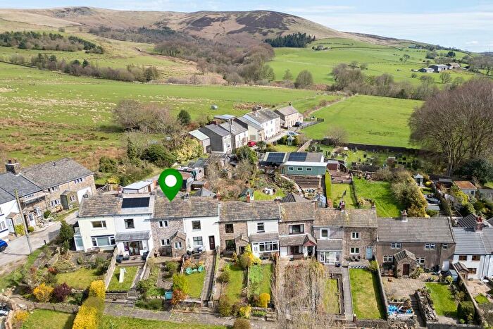 2 Bedroom Cottage For Sale In Clitheroe Road, Sabden, Lancashire, BB7