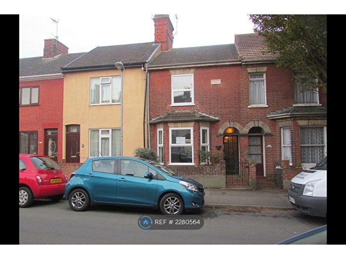 3 Bedroom Terraced House To Rent In Ipswich Road, Lowestoft, NR32