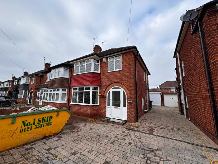3 Bedroom Semi-Detached House To Rent In Acacia Drive, Coseley, Wolverhampton, WV14