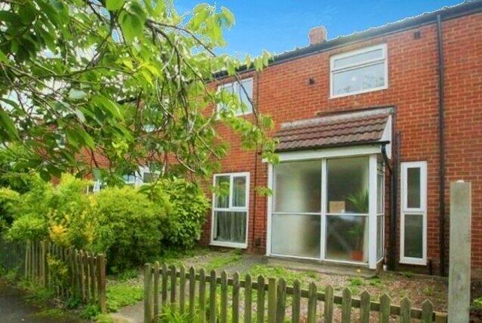 3 Bedroom Terraced House To Rent In Clough Avenue, Wilmslow, Cheshire, SK9