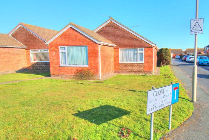 2 Bedroom Bungalow To Rent In The Rising, Eastbourne, BN23