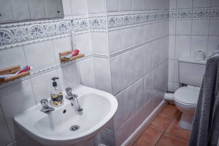 5 Bedroom Terraced House To Rent In - Alexandra Terrace, - Bed, LN1
