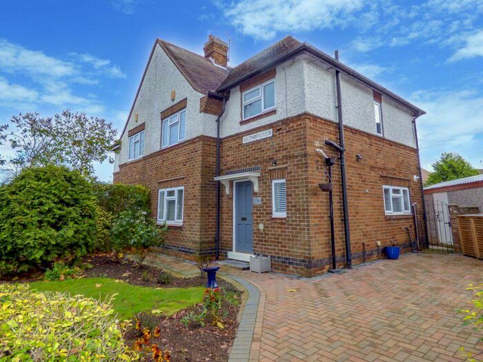 3 Bedroom Semi-Detached House To Rent In Wilsthorpe Road, Long Eaton, NG10