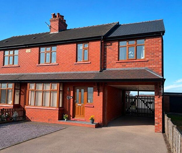 3 Bedroom Semi Detached House For Sale In Church Road, Tarleton, Preston, PR4