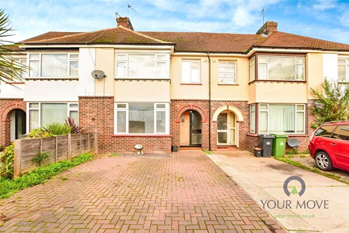 4 Bedroom Terraced House To Rent In Woodville Road, Maidstone, Kent, ME15
