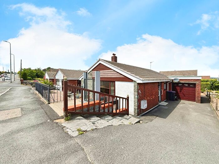 3 Bedroom Detached Bungalow For Sale In Brynmead, Bryn, Llanelli, Carmarthenshire, SA14