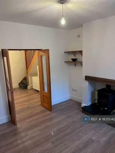 2 Bedroom Terraced House To Rent In Orchard Street, Oughtibridge, S35