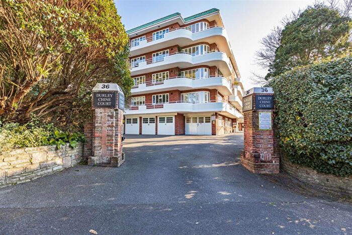 4 Bedroom Apartment For Sale In West Cliff Road, Bournemouth, BH2