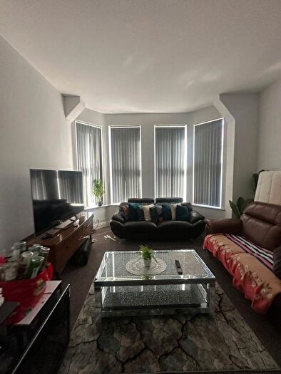 1 Bedroom Flat To Rent In Foxhall Road, Nottingham, NG7