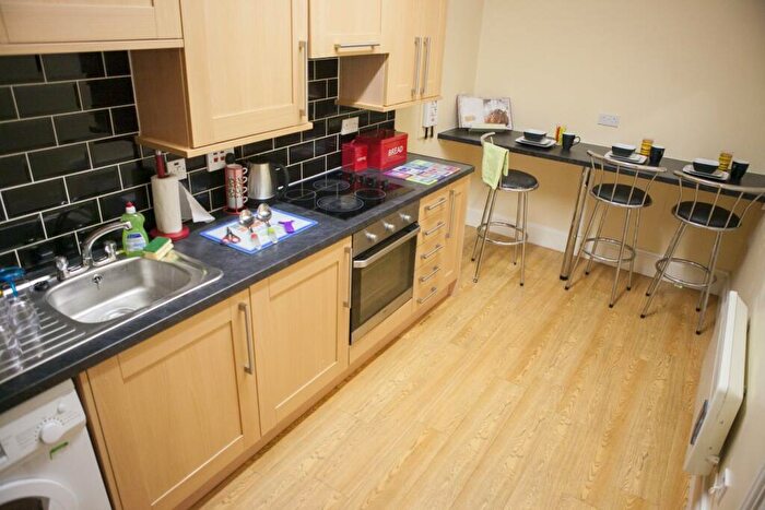 4 Bedroom Apartment To Rent In George House, Exeter, EX4