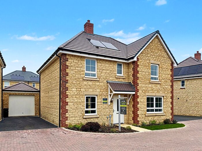 5 Bedroom Detached House For Sale In Keene Acres, Stanford In The Vale, SN7