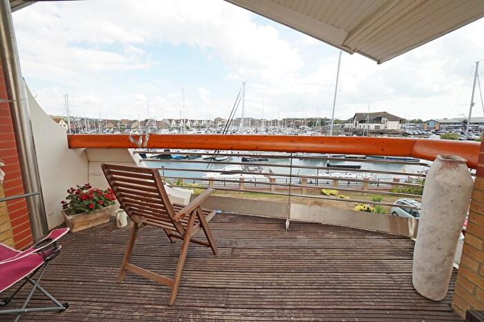 2 Bedroom Apartment To Rent In Sonata House, Lock Approach, Port Solent, PO6