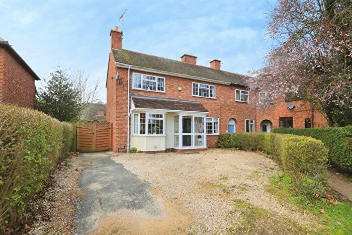 3 Bedroom End Of Terrace House For Sale In Erneley Close, Stourport-On-Severn, DY13