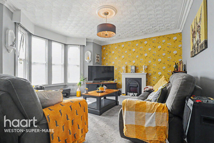 4 Bedroom Semi-Detached House For Sale In Exeter Road, Weston-Super-Mare, BS23